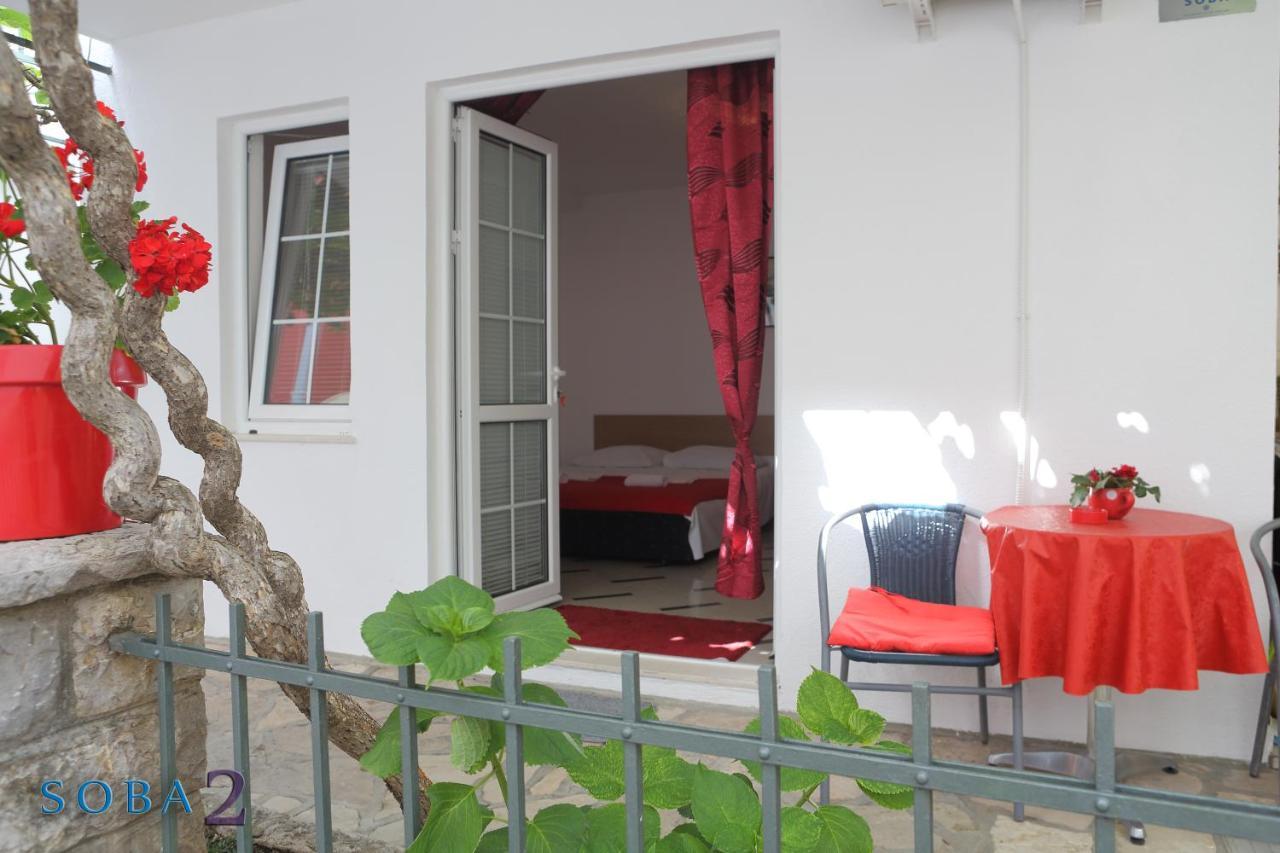 Apartmani Jedro Рафаиловичи Екстериор снимка