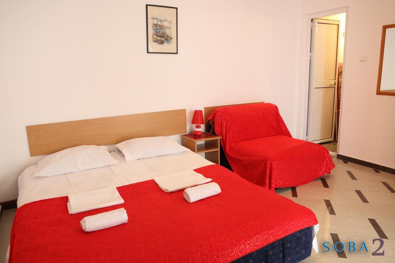 Apartmani Jedro Рафаиловичи Екстериор снимка