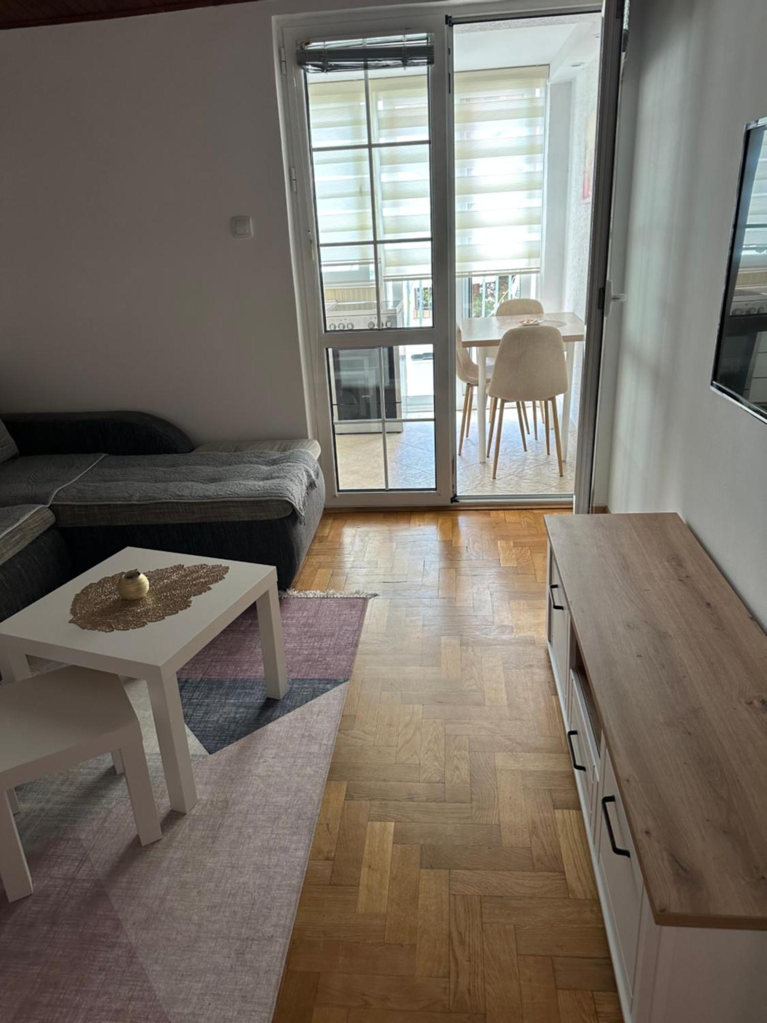 Apartmani Jedro Рафаиловичи Екстериор снимка