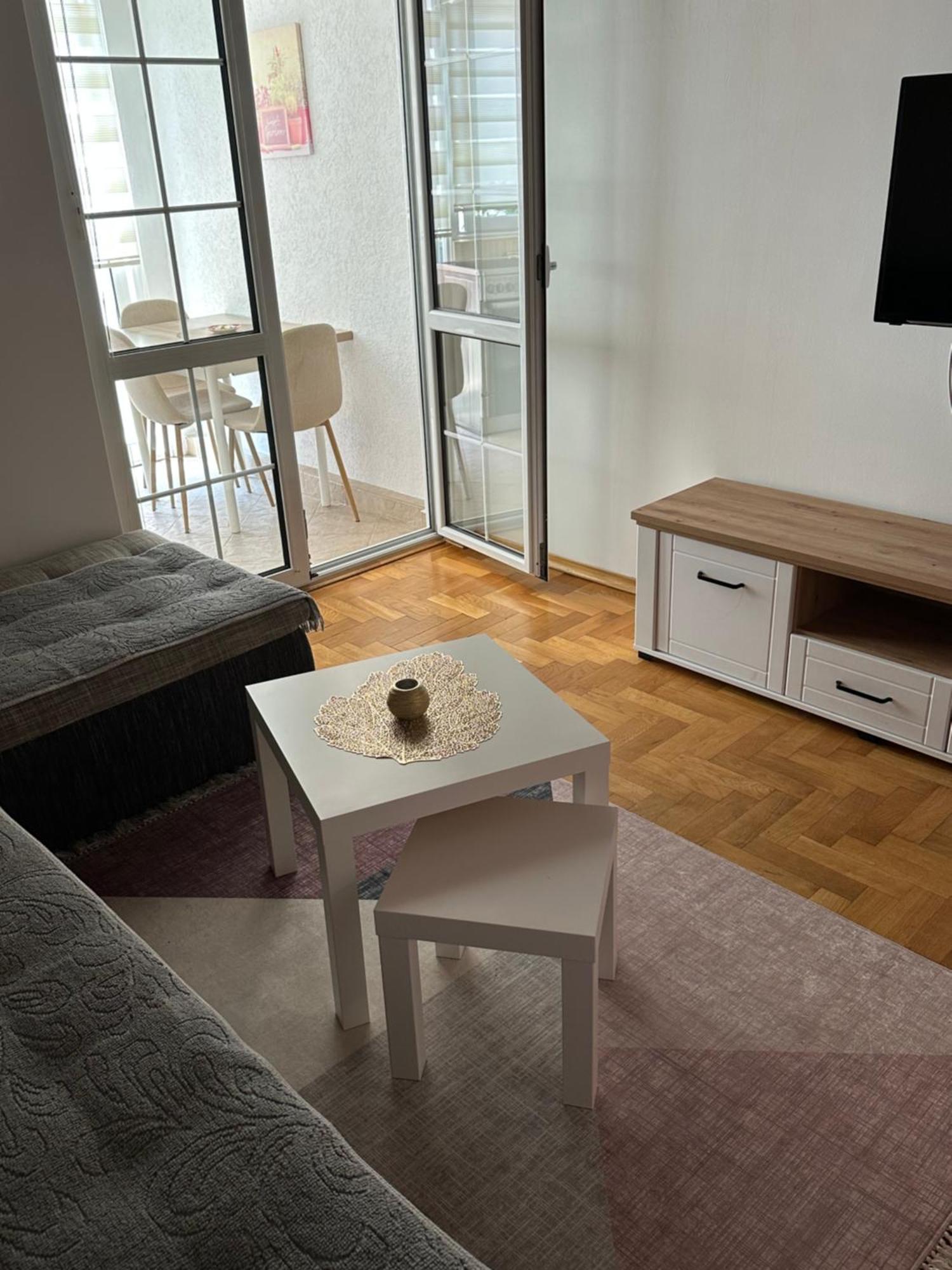 Apartmani Jedro Рафаиловичи Екстериор снимка